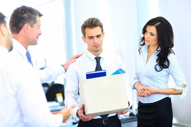 Chiêm bao thấy bị đuổi việc và ý nghĩa đằng sau